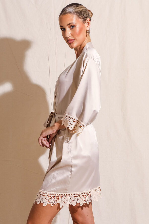 EllaLaceSatinRobeChampagne4 Ella Champagne Lace Satin Bridesmaids Robe