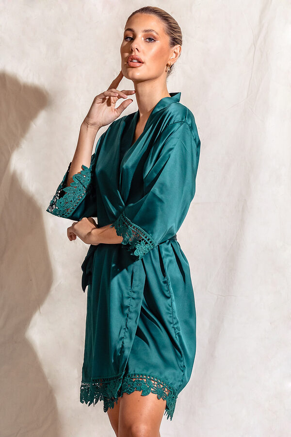 EllaLaceBridesmaidRobeEmeraldGreen2 Emerald Green Lace Satin Bridesmaids Robe