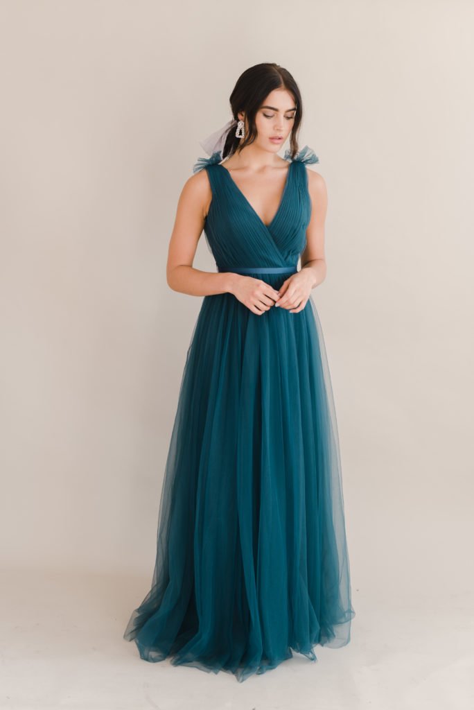 November Wedding-Emerald Green Bridesmaid Dresses Paired with Burgundy  Bouquets and Wedding Cake - ColorsBridesmaid