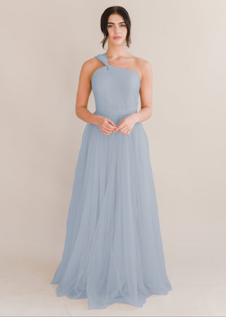 TH_TH_tulle_bridesmaid_dress_Luna_in_dusty_blue_front_model_view