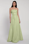 Chiara Pistachio side