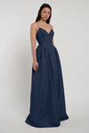 Leni Navy