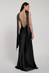 Luna Black back