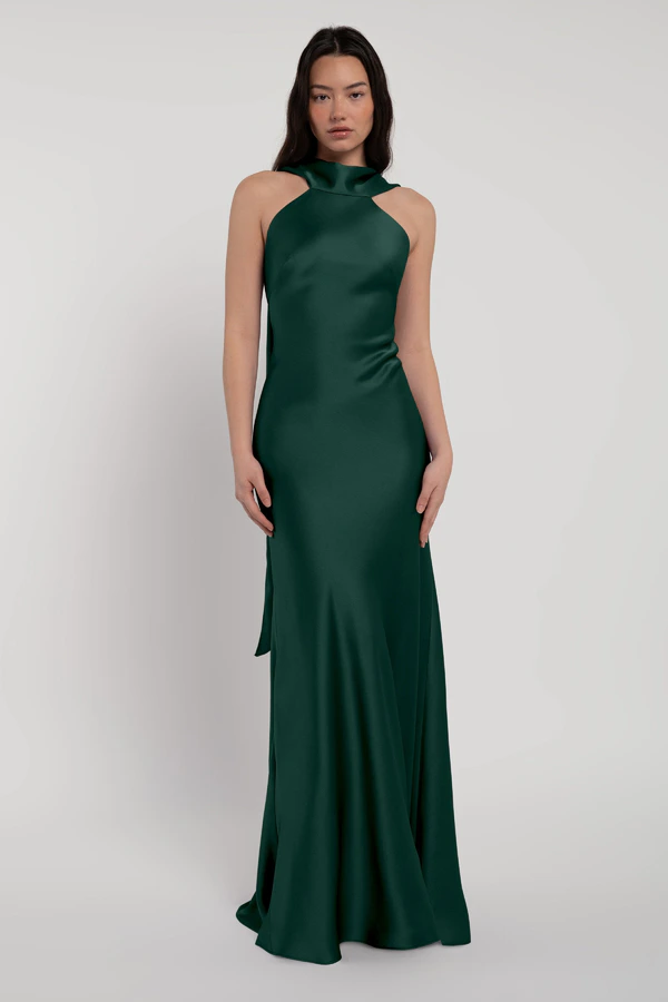 Luna Emerald front Luna Emerald front