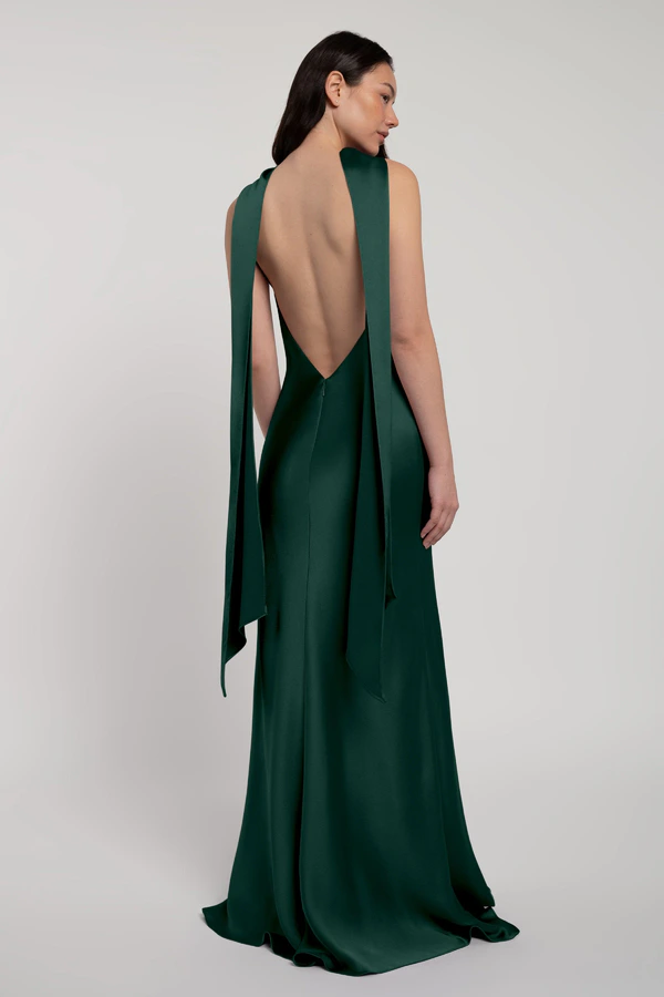 Luna Emerald back Luna Emerald back