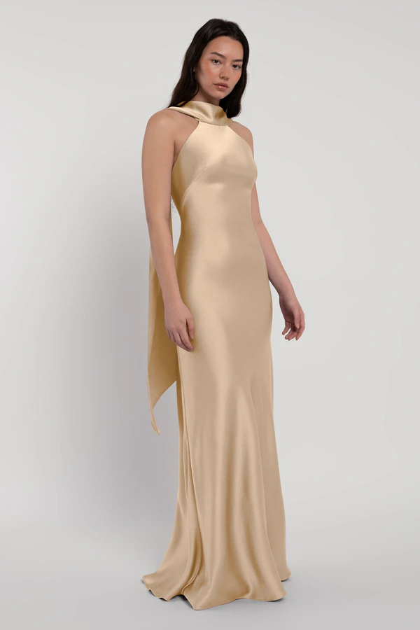 Luna Pale Gold detail Luna Pale Gold detail