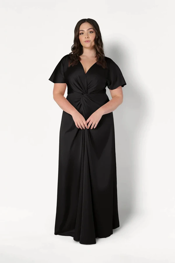 camilla-black-black-bridesmaid-dress-thth-curve-front-2 Camilla Black Black Bridesmaid Dress By TH&TH Curve Front 2