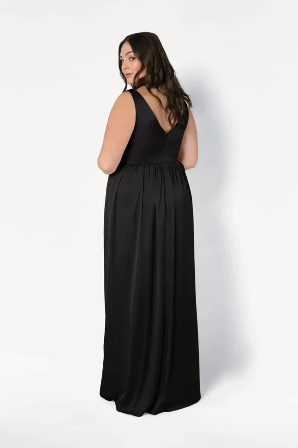 Carmen Black Curve back Bridesmaid Dress by TH&TH Carmen Black black bridesmaid dress by TH&TH, curve back view