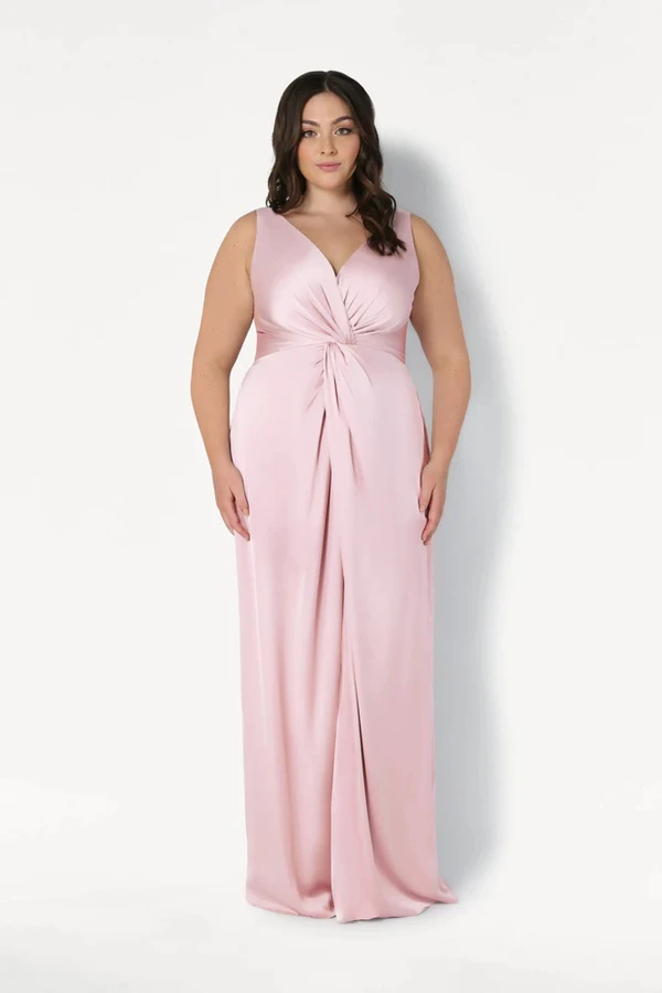 Carmen Blush Pink Curve front Bridesmaid Dress by TH&TH Carmen Blush Pink pink bridesmaid dress by TH&TH, curve front view