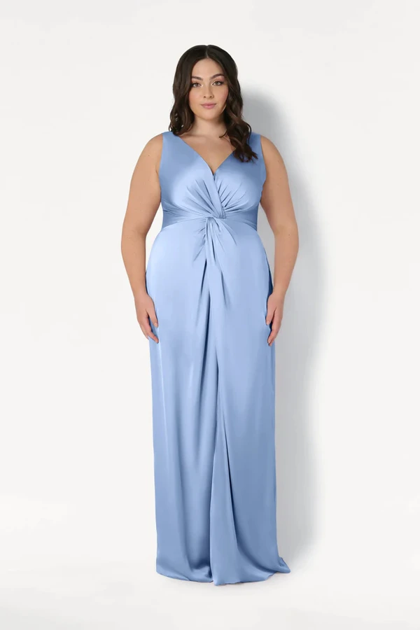 Carmen Dusty Blue Curve front Bridesmaid Dress by TH&TH Carmen Dusty Blue blue bridesmaid dress by TH&TH, curve front view