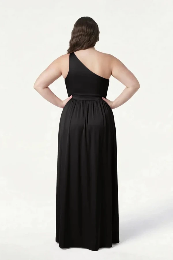 Greta Black Curve back Bridesmaid Dress by TH&TH Greta Black black bridesmaid dress by TH&TH, curve back view
