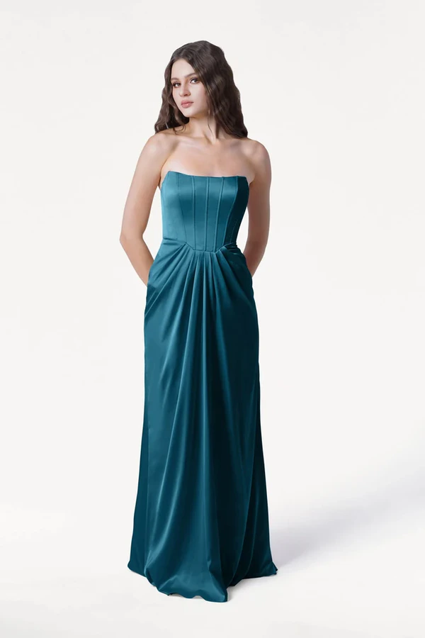 Selena Emerald Dawn Bridesmaid Dress by TH&TH front Selena Emerald Dawn Bridesmaid Dress by TH&TH front