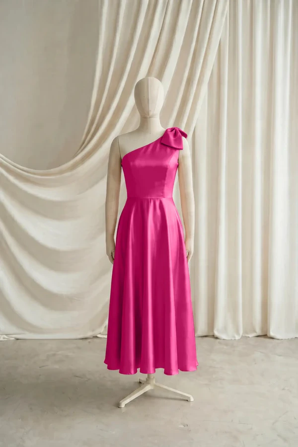 Mara Junior Bridesmaid Dress by TH&TH – Pink – Cerise – Front Mara junior bridesmaid dress by TH&TH in Cerise, full-length front view