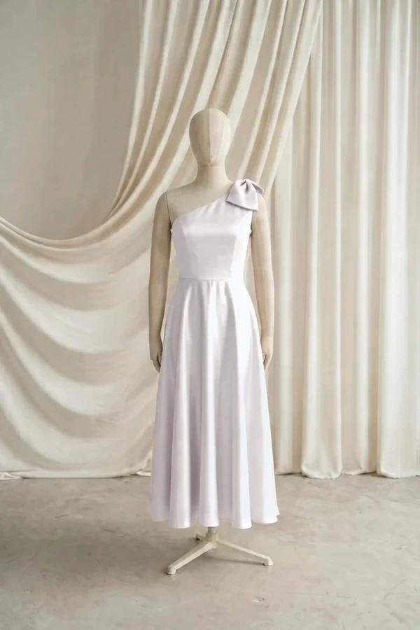 Mara Junior Bridesmaid Dress by TH&TH – Neutral – Oyster – Front Mara junior bridesmaid dress by TH&TH in Oyster, full-length front view
