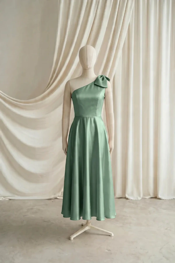 Mara Junior Bridesmaid Dress by TH&TH – Green – Sage Green – Front Mara junior bridesmaid dress by TH&TH in Sage Green, full-length front view