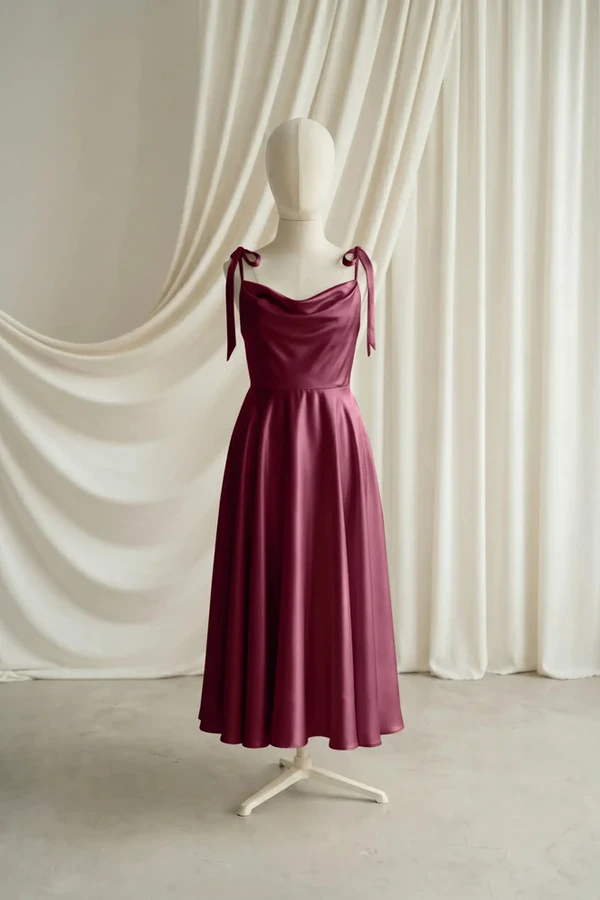 Tilly Junior Bridesmaid Dress by TH&TH – Burgundy – Merlot – Front Tilly junior bridesmaid dress by TH&TH in Merlot, full-length front view